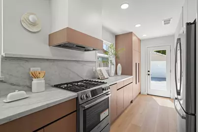 1175 Crescent Dr, San Jose, CA 95125 - Photo 17