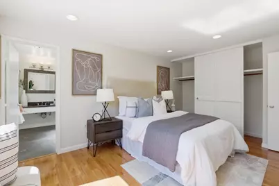 255 S Rengstorff Ave 7, Mountain View, CA 94040 - Photo 23