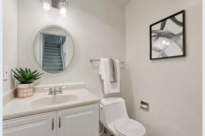 1271 Crescent Ter, Sunnyvale, CA 94087 - Photo 19