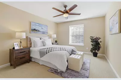 1915 Mount Vernon Ct 16, Mountain View, CA 94040 - Photo 9
