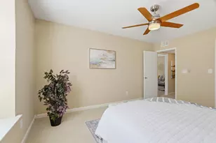 1915 Mount Vernon Ct 16, Mountain View, CA 94040 - Photo 9