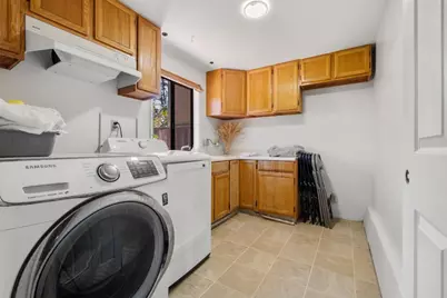 54 Sunview Dr, San Francisco, CA 94131 - Photo 35