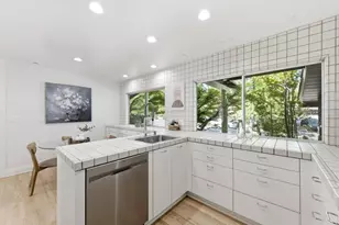 873 Lockhaven Dr, Los Altos, CA 94024 - Photo 21