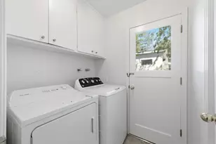 873 Lockhaven Dr, Los Altos, CA 94024 - Photo 41