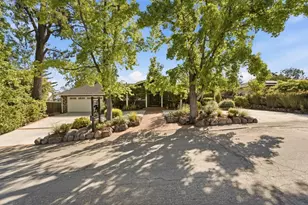 873 Lockhaven Dr, Los Altos, CA 94024 - Photo 3