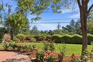 873 Lockhaven Dr, Los Altos, CA 94024 - Photo 43