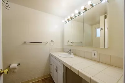 1177 Redrock Ct, Sunnyvale, CA 94089 - Photo 17