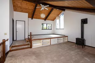 800 Loyola Dr, Los Altos, CA 94024 - Photo 17