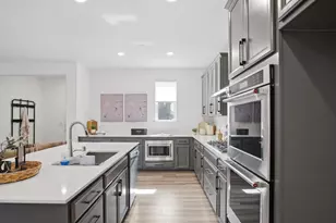 1703 W Woodward Ave, Manteca, CA 95337 - Photo 13