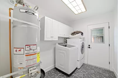 1567 Glencrest Dr, San Jose, CA 95118 - Photo 29