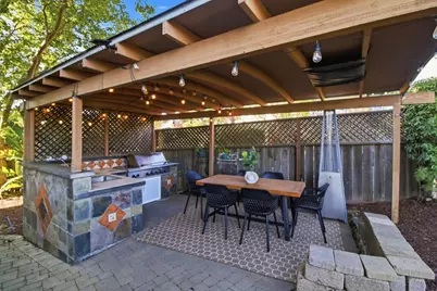 2044 Monroe Ave, Belmont, CA 94002 - Photo 33