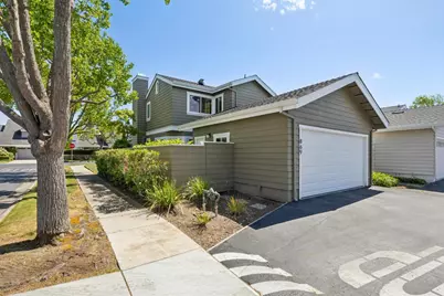 869 Newport Cir, Redwood City, CA 94065 - Photo 35