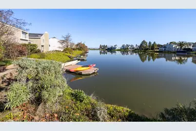 869 Newport Cir, Redwood City, CA 94065 - Photo 43