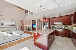 2696 Sequoia Creek Dr, San Jose, CA 95121 - Photo 15