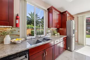 2696 Sequoia Creek Dr, San Jose, CA 95121 - Photo 19