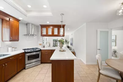 600 Comet Dr, Foster City, CA 94404 - Photo 15