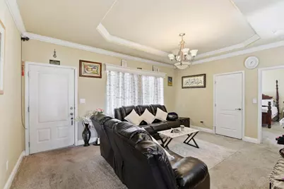 267 Chateau La Salle Dr 267, San Jose, CA 95111 - Photo 5