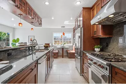 318 Bluefish Ct, Foster City, CA 94404 - Photo 13