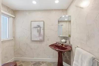 1037 Yorkshire Dr, Los Altos, CA 94024 - Photo 21