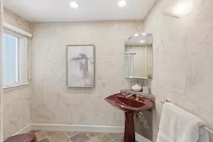 1037 Yorkshire Dr, Los Altos, CA 94024 - Photo 21