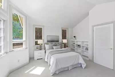 1037 Yorkshire Dr, Los Altos, CA 94024 - Photo 25