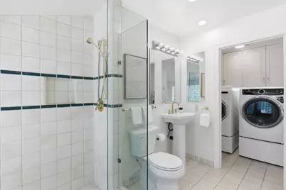 1037 Yorkshire Dr, Los Altos, CA 94024 - Photo 19