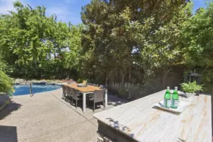 1037 Yorkshire Dr, Los Altos, CA 94024 - Photo 39