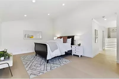 1350 Trinity Dr, Menlo Park, CA 94025 - Photo 23