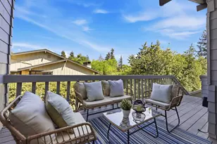 1350 Trinity Dr, Menlo Park, CA 94025 - Photo 35