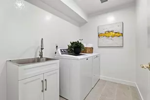 1350 Trinity Dr, Menlo Park, CA 94025 - Photo 31