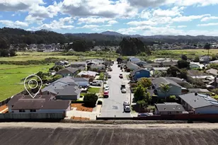 1017 Golden Gate Ave, Half Moon Bay, CA 94019 - Photo 25