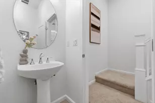 741 Modern Ice Dr, San Jose, CA 95112 - Photo 47