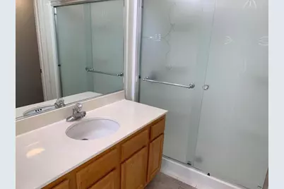 374 Meridian Dr, Redwood City, CA 94065 - Photo 9