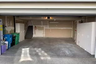 374 Meridian Dr, Redwood City, CA 94065 - Photo 13