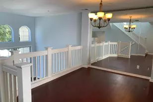 374 Meridian Dr, Redwood City, CA 94065 - Photo 5