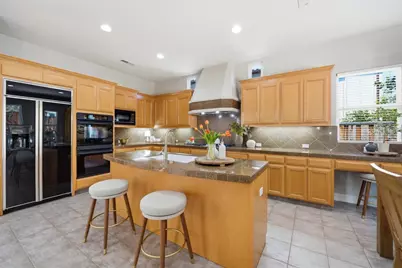 2645 Muirfield Way, Gilroy, CA 95020 - Photo 9