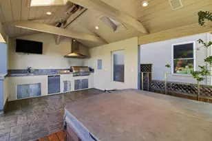 176 Exbourne Ave, San Carlos, CA 94070 - Photo 27