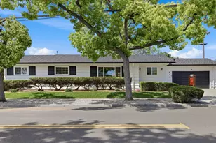 843 Hibiscus Ln, San Jose, CA 95117 - Photo 41