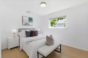 843 Hibiscus Ln, San Jose, CA 95117 - Photo 15