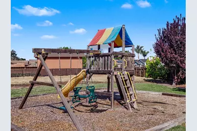 254 Rosebud Ave, Hollister, CA 95023 - Photo 37