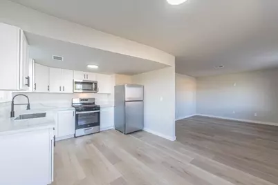 614 Maple St, King City, CA 93930 - Photo 3