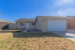 614 Maple St, King City, CA 93930 - Photo 1