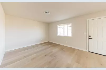 614 Maple St, King City, CA 93930 - Photo 9