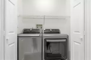 1825 Sheri Ann Cir, San Jose, CA 95131 - Photo 27