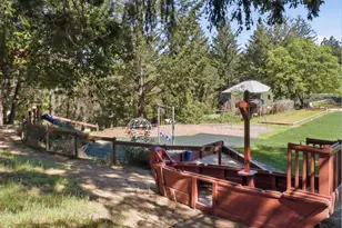 21112 Shear Creek Rd, Los Gatos, CA 95033 - Photo 41