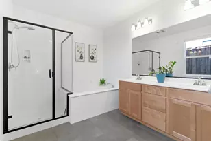 1920 Dylan St, Hollister, CA 95023 - Photo 15