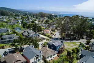 419 Almeria Ave, El Granada, CA 94018 - Photo 25