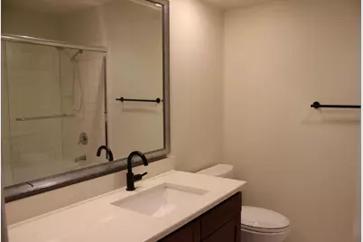 1110 Bayswater Ave 105, Burlingame, CA 94010 - Photo 11