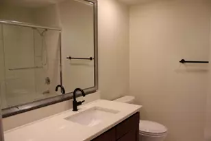 1110 Bayswater Ave 105, Burlingame, CA 94010 - Photo 11