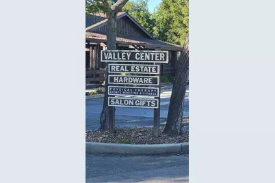 208 Canyon Dr, Portola Valley, CA 94028 - Photo 15